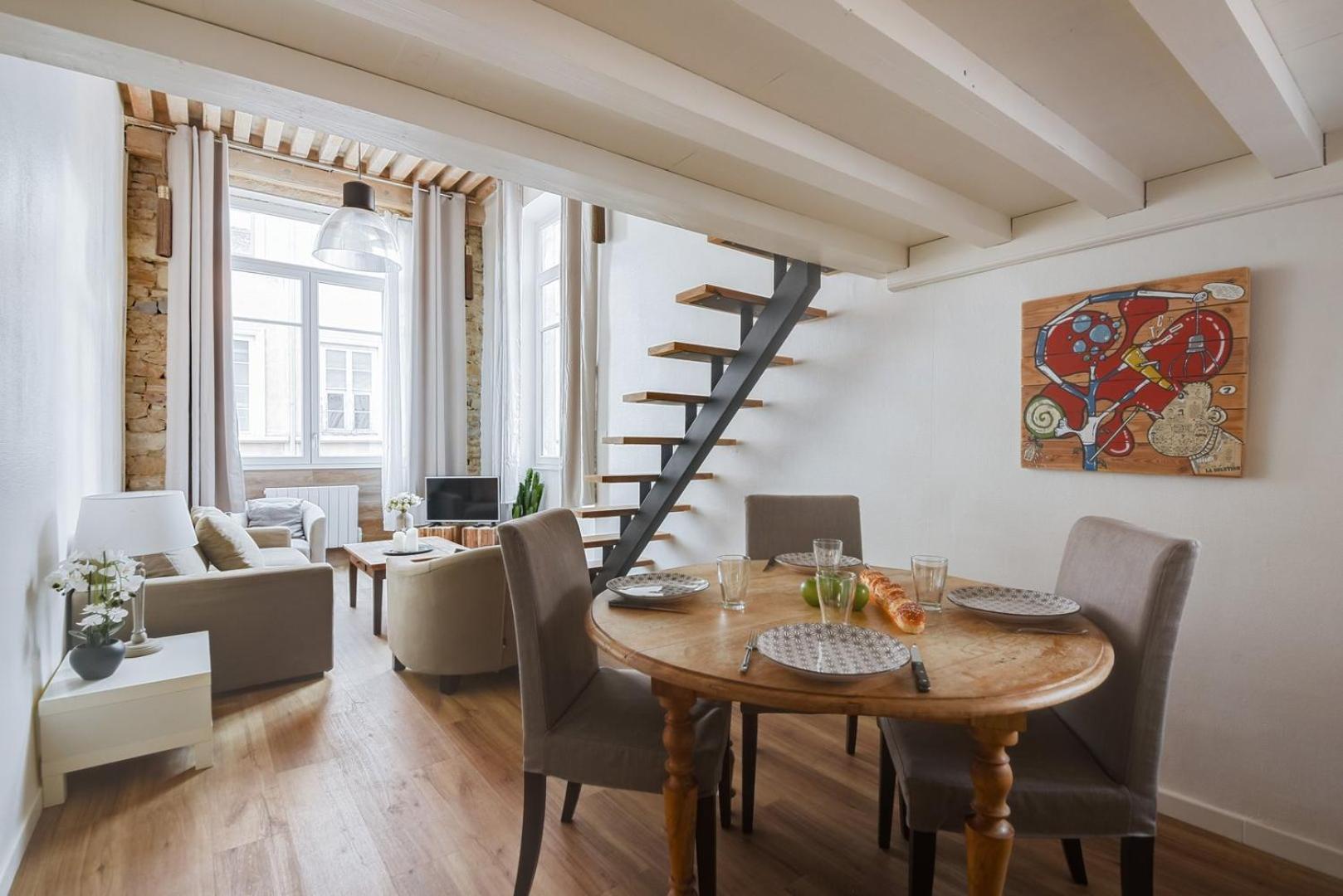 Guestready - Magnificent Duplex Canut Hypercentre Lyon Exterior photo